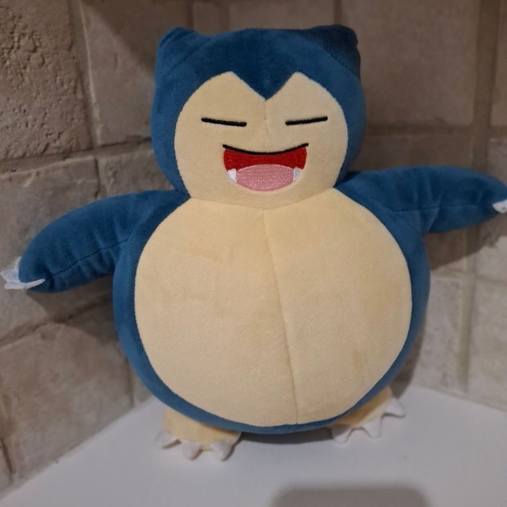 Pokemon Snorlax 11" Talking Sound Vibrating Collectible Plush